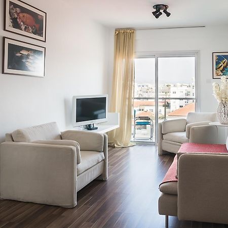 City Center Apartment Limassol Ngoại thất bức ảnh