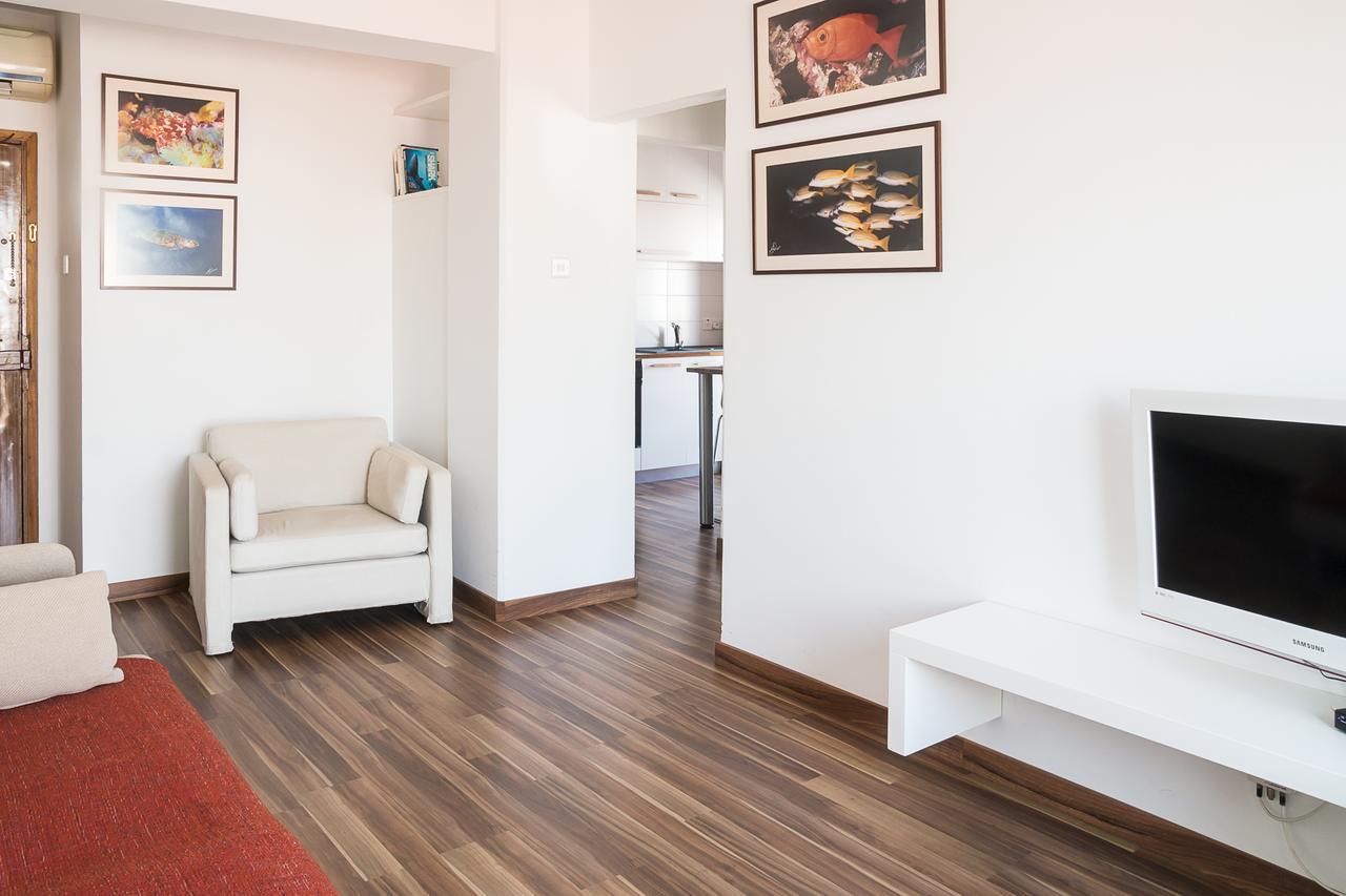 City Center Apartment Limassol Ngoại thất bức ảnh